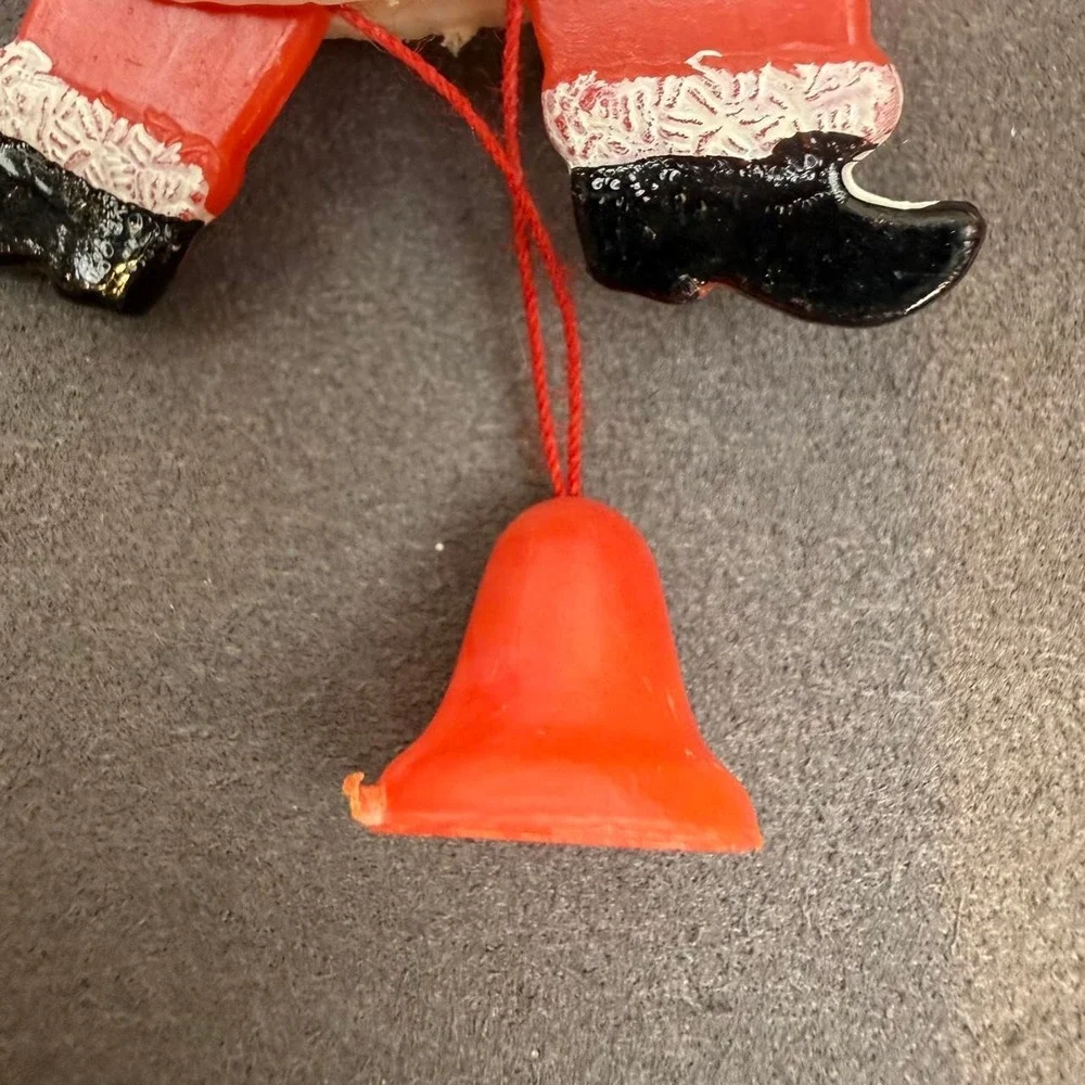 Avon Vintage Christmas Santa Pin Bell Dangle Kitsch Retro Brooch